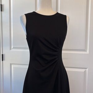 Elegant Black Sleeveless Dress
